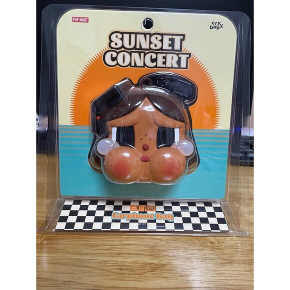 EARPHONE BAG. Crybaby Sunset Concert - Picture 1 of 2